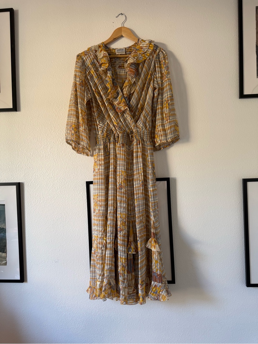 Vintage Micro Mosaic Earth-Tone Plaid Ruffle Midi Dress - Yellow & Cream